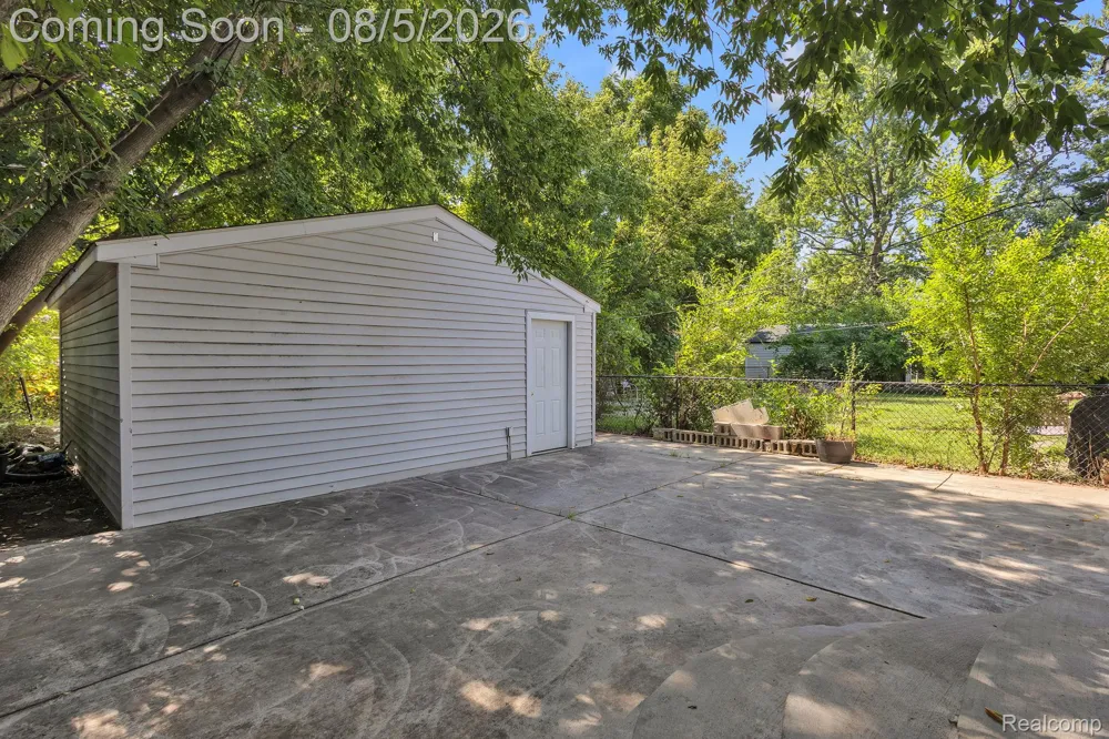 4329 11th Street Ecorse City, MI 48229