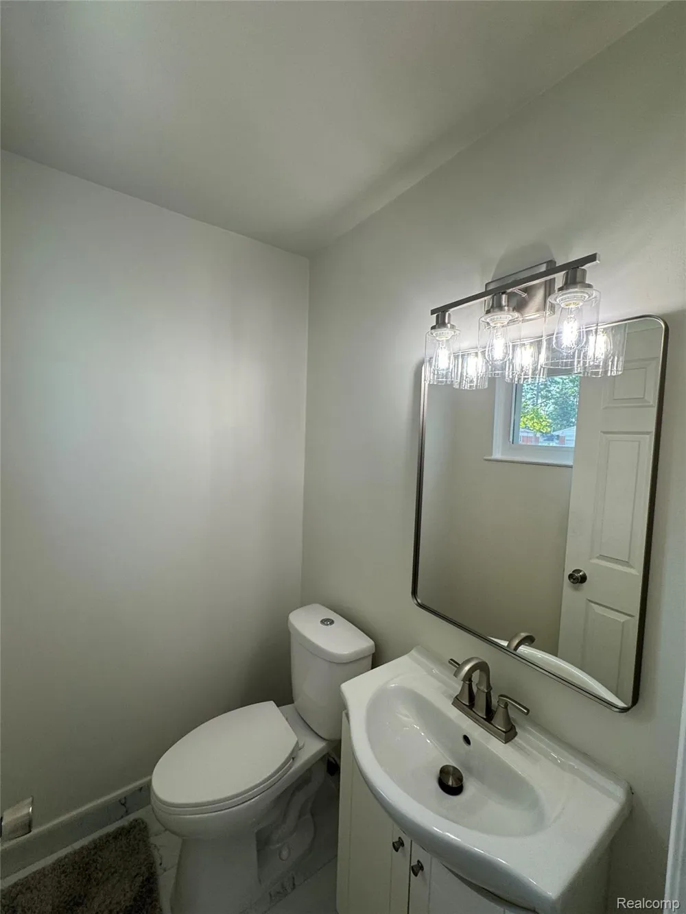 19980 Dorset Street Southfield City, MI 48075