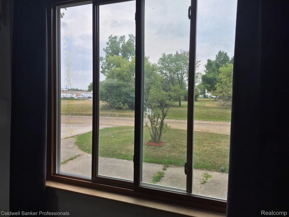 3384 Swartz Street Flint Charter Township, MI 48507