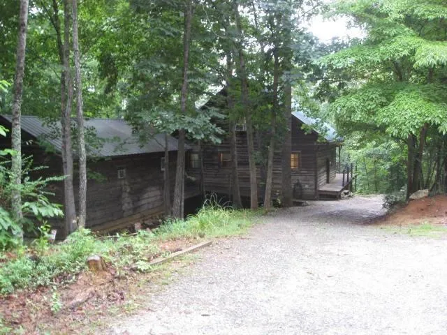 409 Arrowood Road Rutherfordton, NC 28139