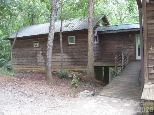 409 Arrowood Road Rutherfordton, NC 28139