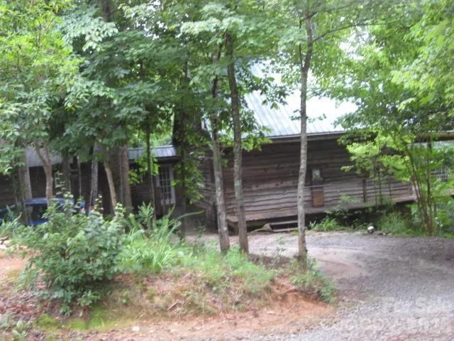 409 Arrowood Road Rutherfordton, NC 28139