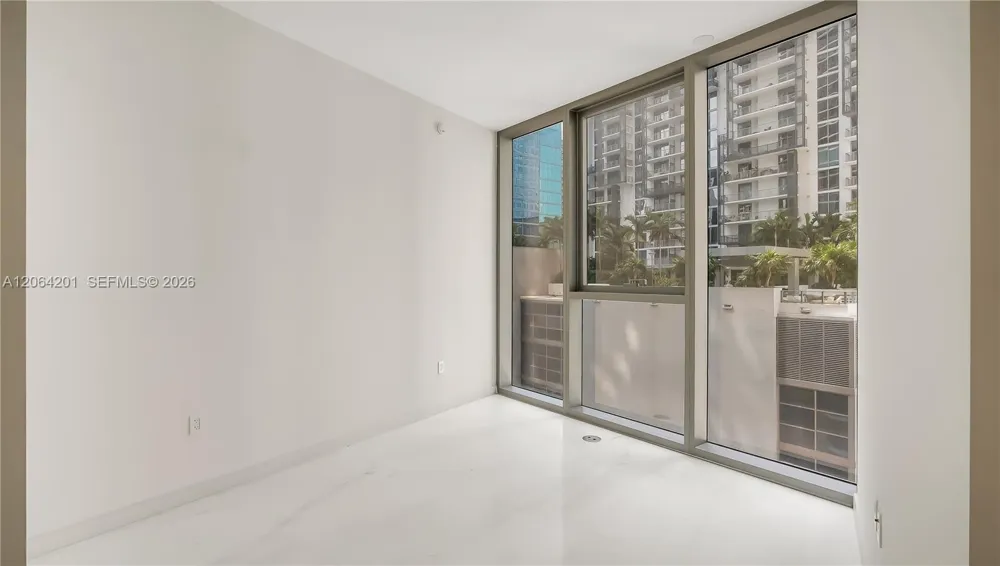300 Biscayne Boulevard Way #1106E Miami, FL 33131