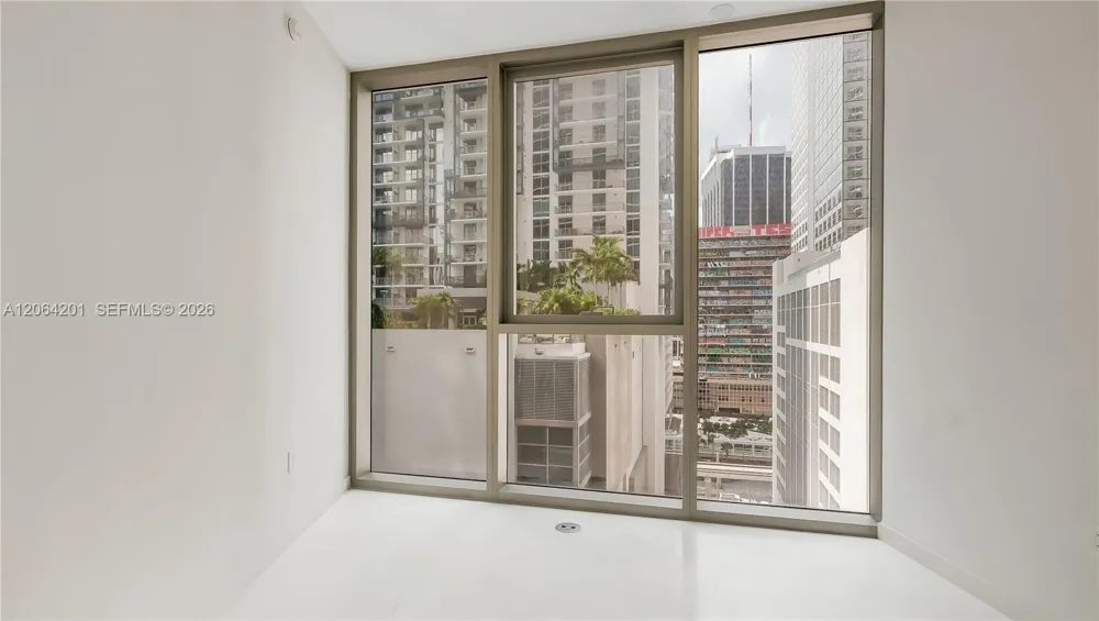 300 Biscayne Boulevard Way #1106E Miami, FL 33131