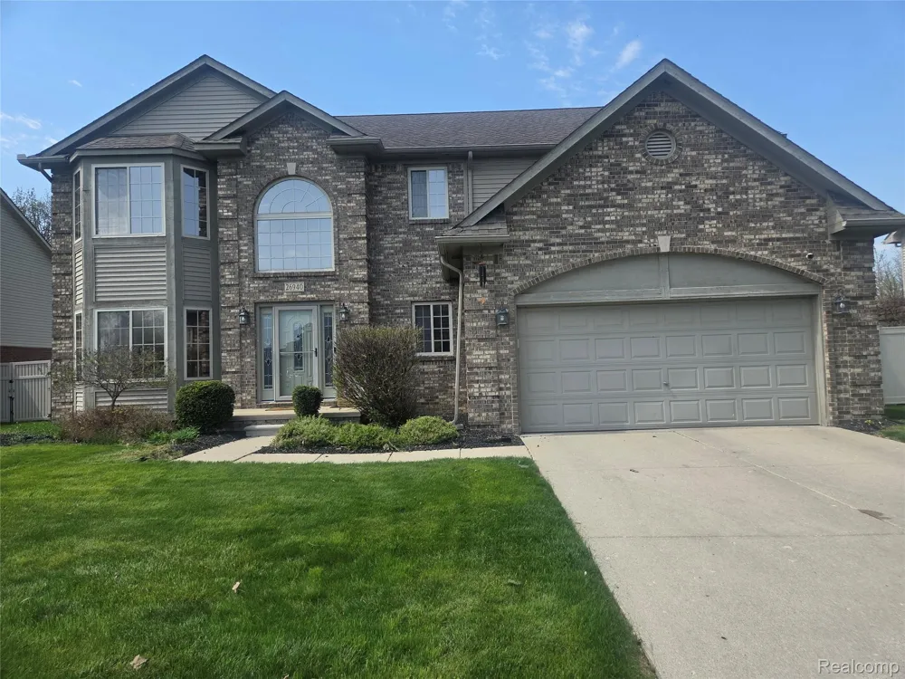 26940 Cedar Run Court Woodhaven City, MI 48183