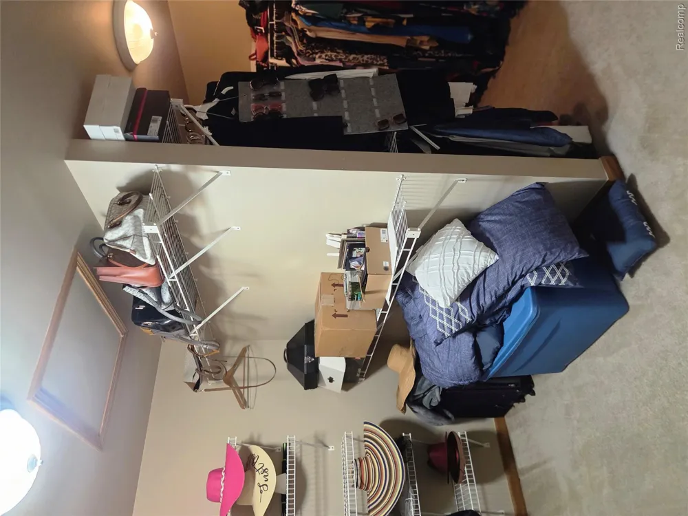 26940 Cedar Run Court Woodhaven City, MI 48183