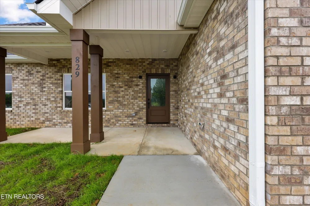 829 Wehali Tr Kodak, TN 37764
