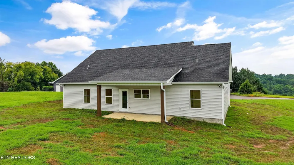 829 Wehali Tr Kodak, TN 37764