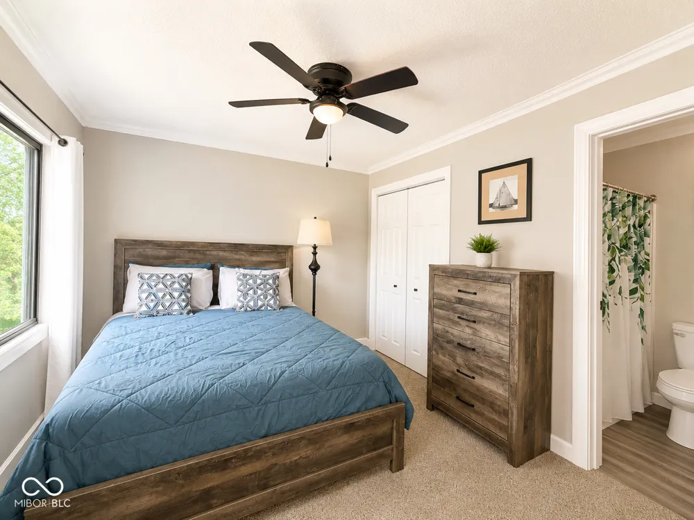 9021 S Pointe Ridge Lane S #11 Bloomington, IN 47401