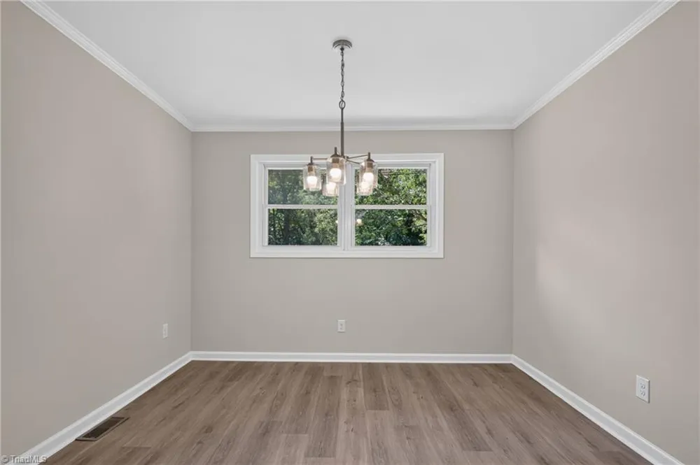 128 Englewood Drive Archdale, NC 27263