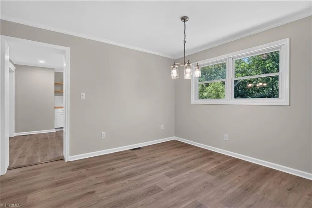 128 Englewood Drive Archdale, NC 27263