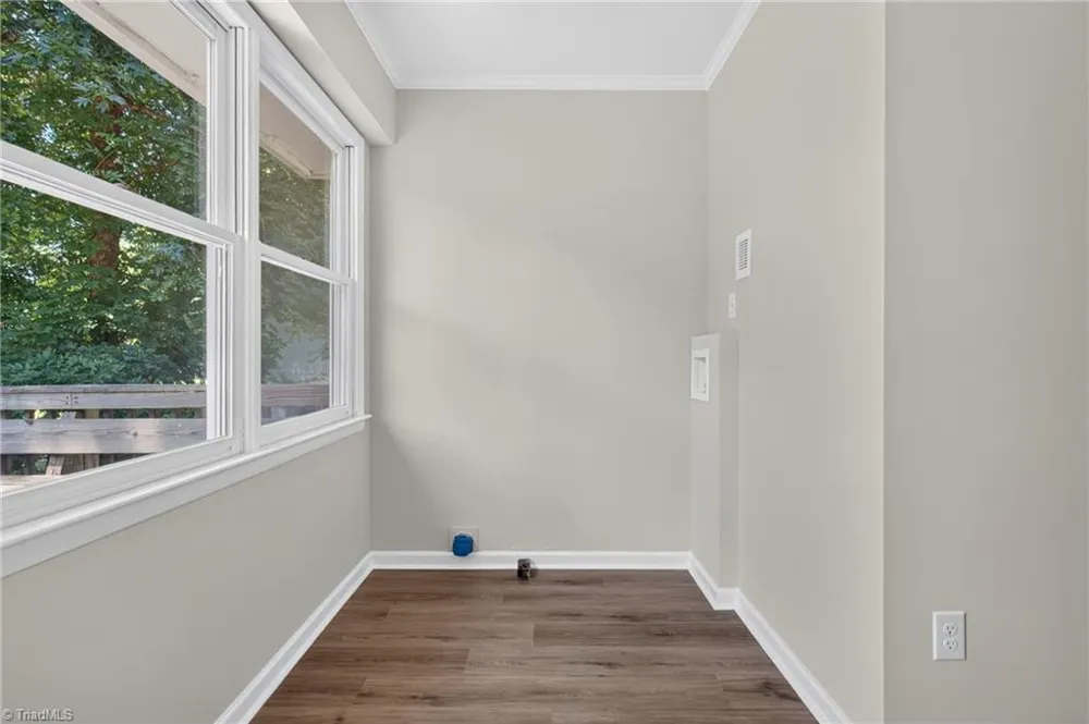 128 Englewood Drive Archdale, NC 27263