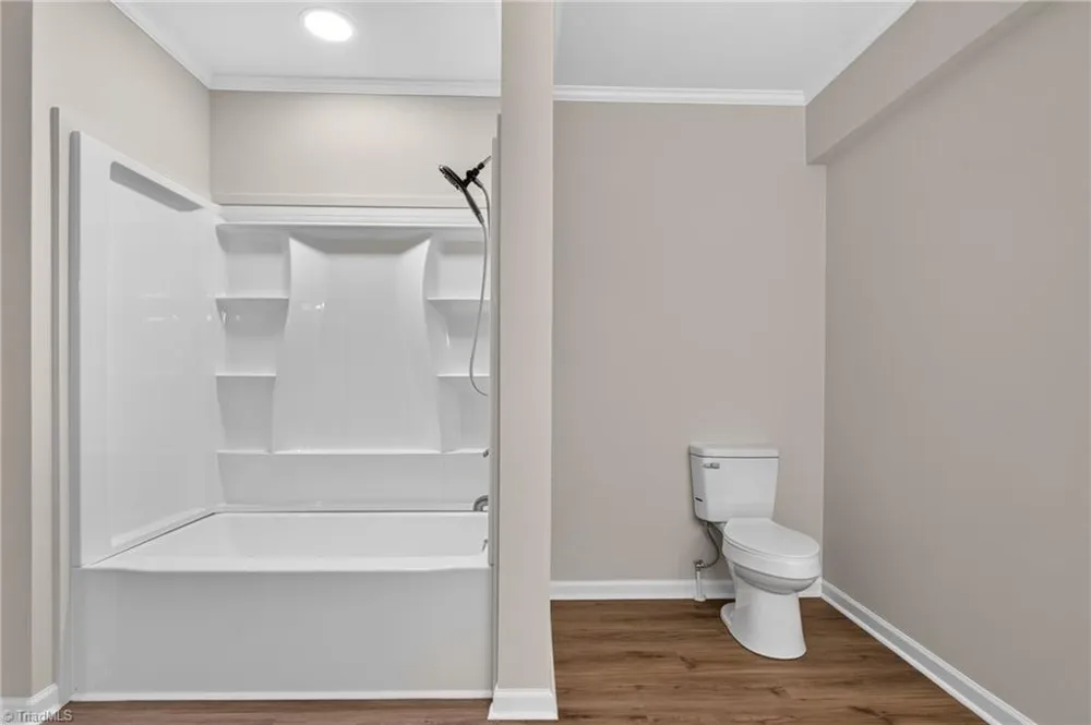 128 Englewood Drive Archdale, NC 27263