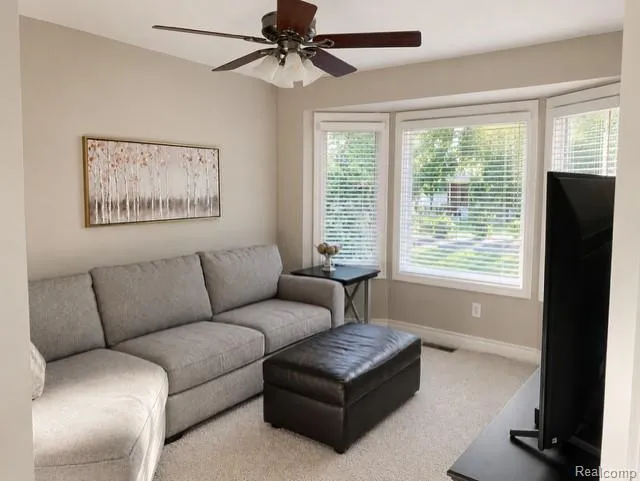 68809 Cornerstone Drive Washington Township, MI 48095
