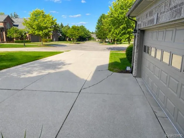 68809 Cornerstone Drive Washington Township, MI 48095