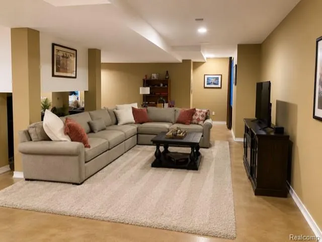 68809 Cornerstone Drive Washington Township, MI 48095