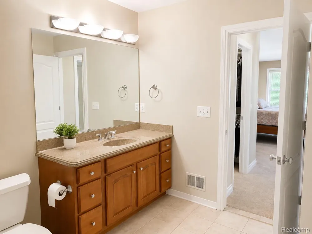 68809 Cornerstone Drive Washington Township, MI 48095
