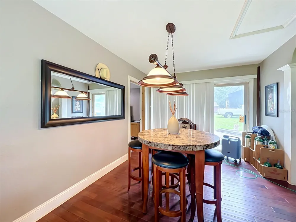 670 E STATE ROAD 46 Geneva, FL 32732