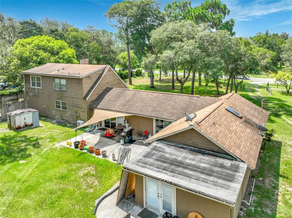 670 E STATE ROAD 46 Geneva, FL 32732