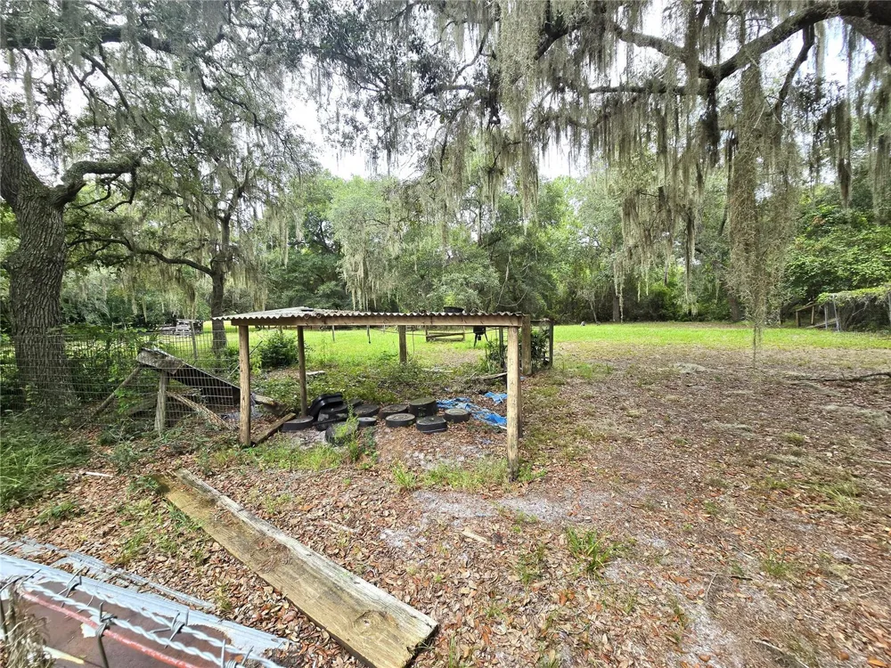 670 E STATE ROAD 46 Geneva, FL 32732
