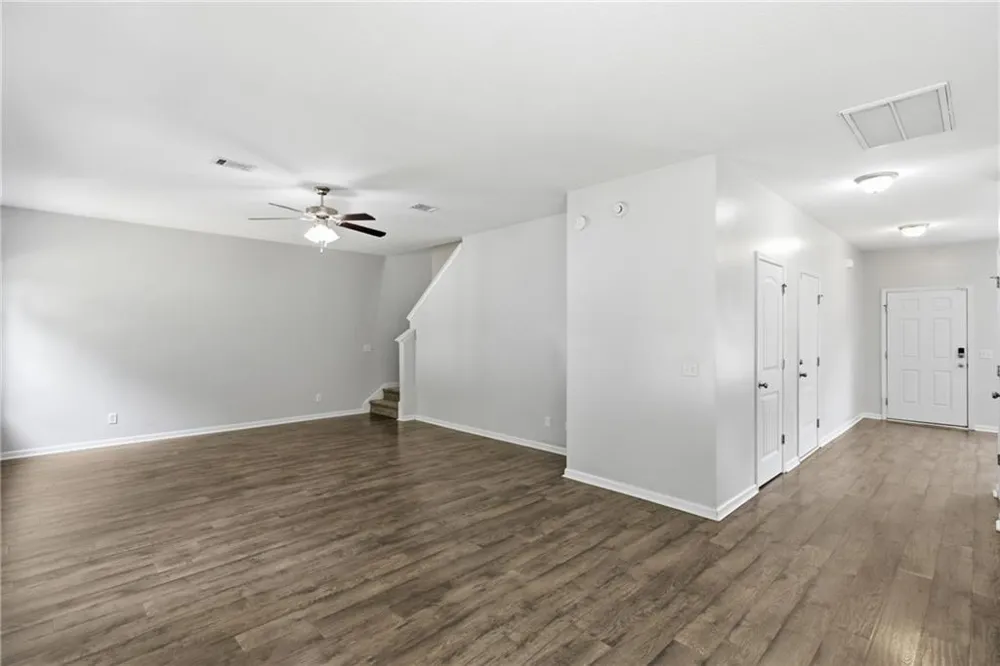 1277 Peacock Trail Hinesville, GA 31313