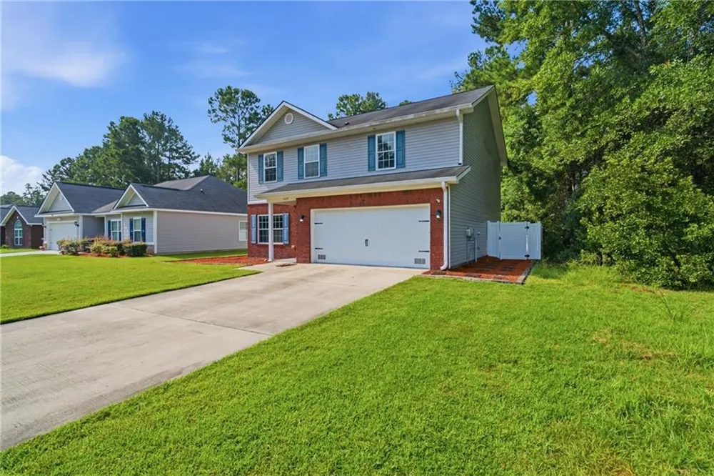 1277 Peacock Trail Hinesville, GA 31313
