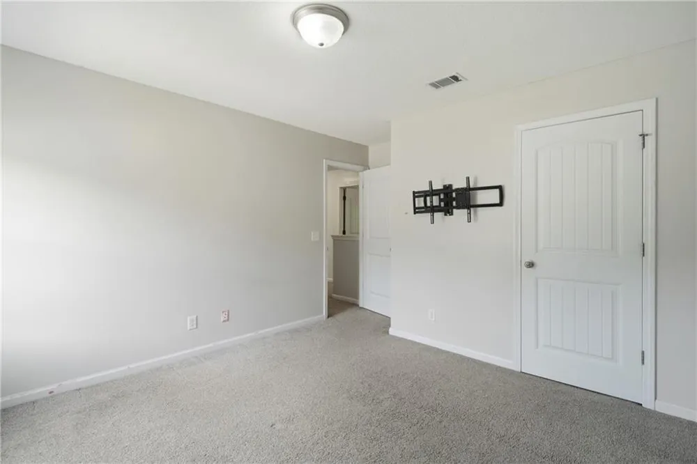 1277 Peacock Trail Hinesville, GA 31313