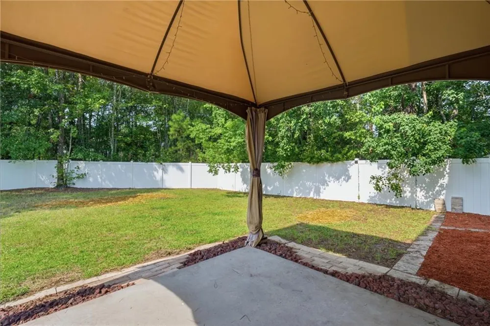 1277 Peacock Trail Hinesville, GA 31313