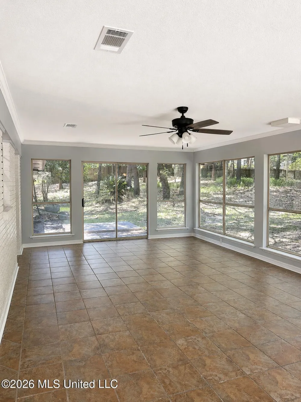 5615 Ahekolo Circle Diamondhead, MS 39525