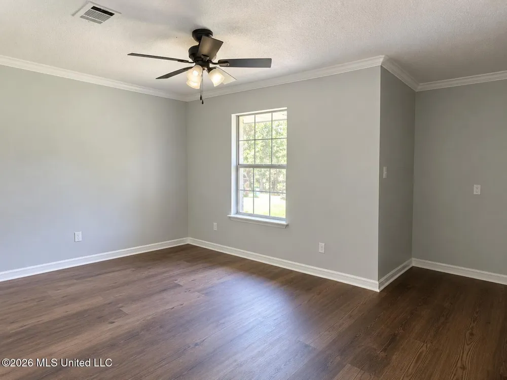5615 Ahekolo Circle Diamondhead, MS 39525