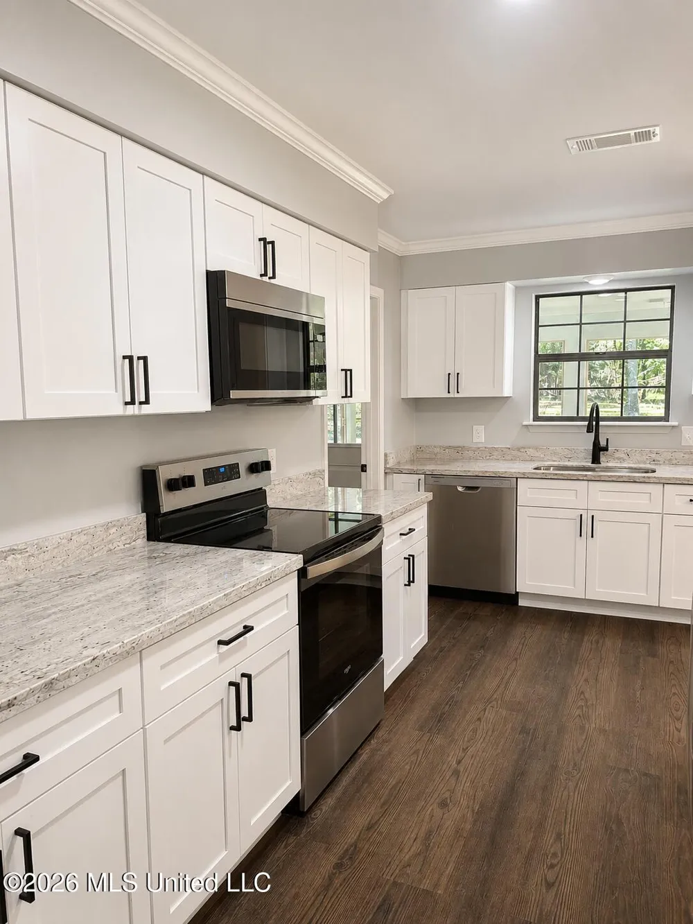 5615 Ahekolo Circle Diamondhead, MS 39525