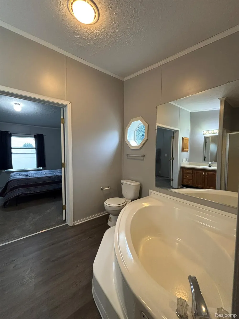 4175 Greenbriar Boulevard Burton City, MI 48529