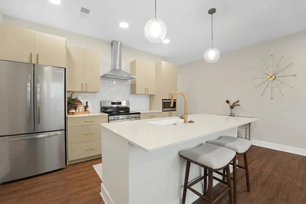 1109 S Carver Street Traverse City City, MI 49686