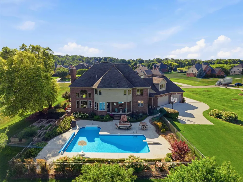 69968 Sunset Lane Bruce Township, MI 48065