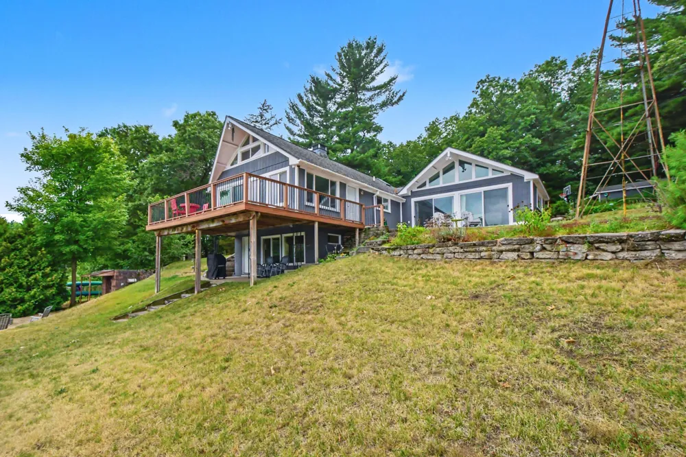 10848 Simpson W Oakfield Township, MI 48838