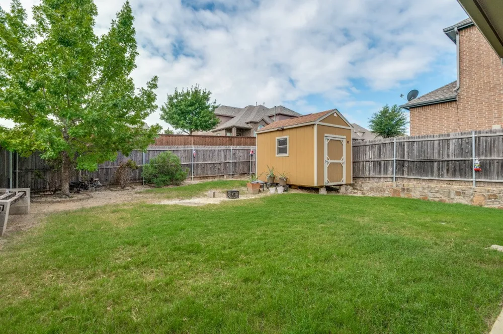 1708 River Run Drive DeSoto, TX 75115