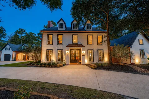 38 Longspur Drive