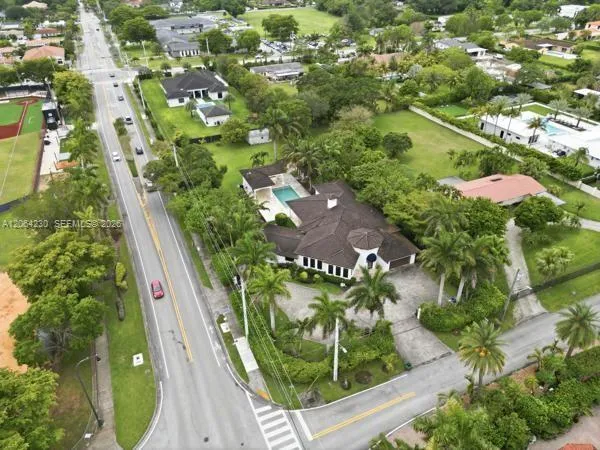 6200 SW 97th Ave Miami, FL 33173