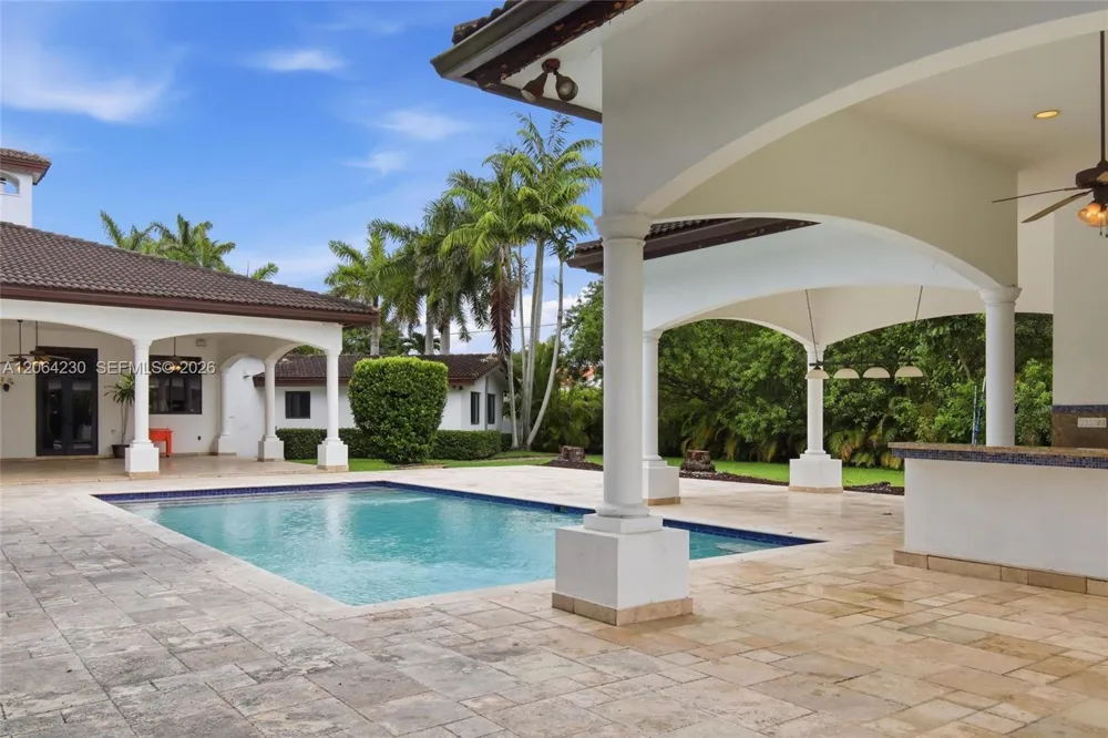 6200 SW 97th Ave Miami, FL 33173