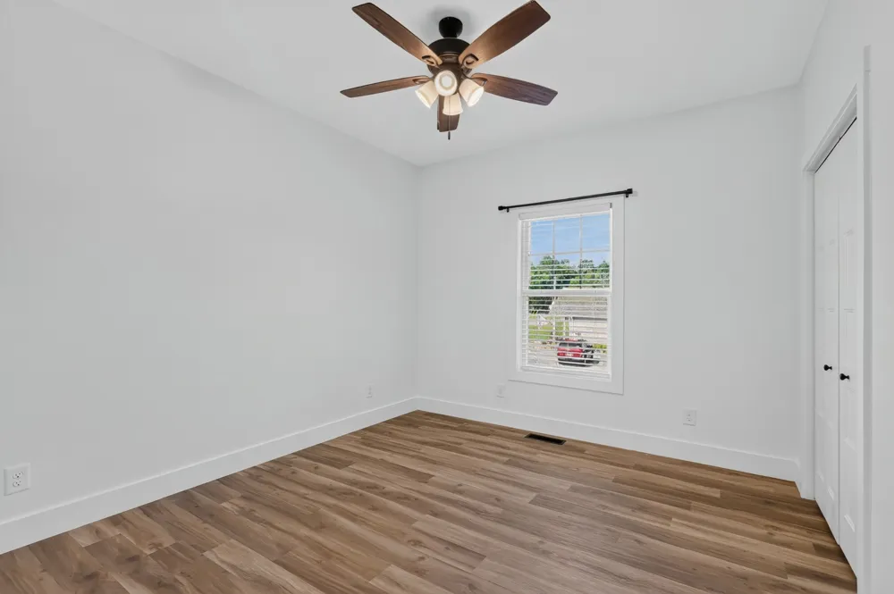 170 Honeysuckle Ln Sparta, TN 38583