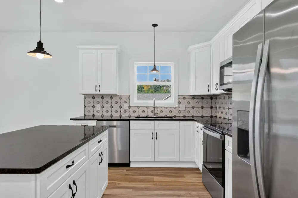 170 Honeysuckle Ln Sparta, TN 38583