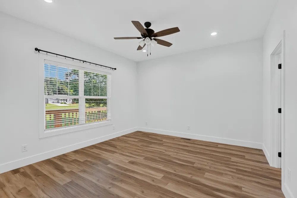 170 Honeysuckle Ln Sparta, TN 38583