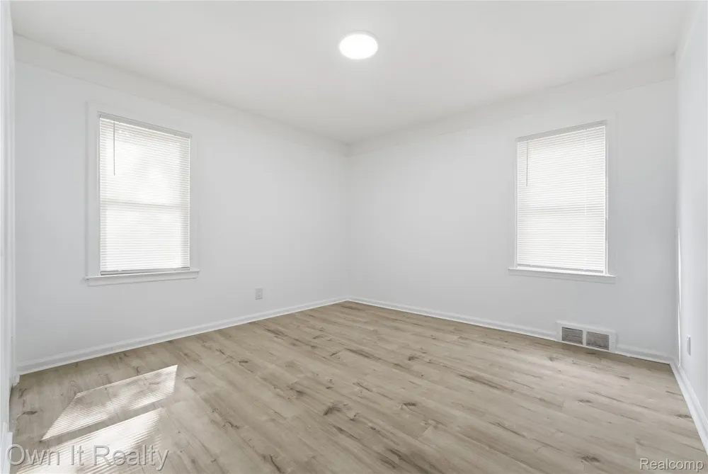 19004 Wormer Street Detroit City, MI 48219