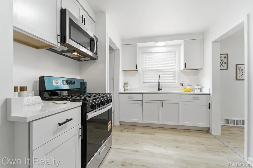 19004 Wormer Street Detroit City, MI 48219
