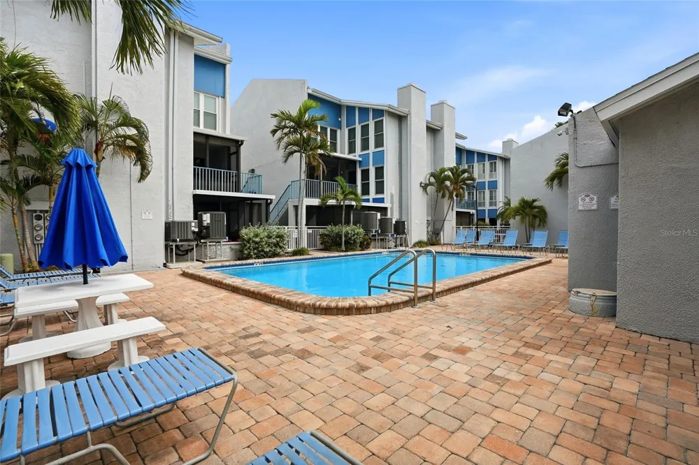320 MEDALLION BOULEVARD #H Madeira Beach, FL 33708