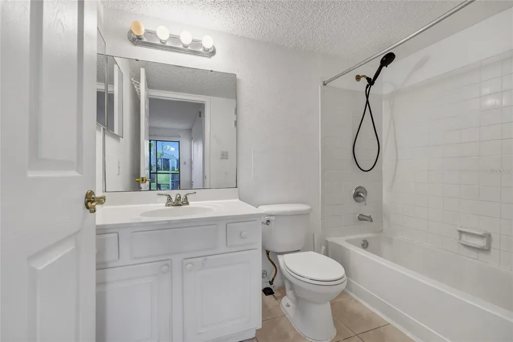 3740 IDLEBROOK CIRCLE #102 Casselberry, FL 32707