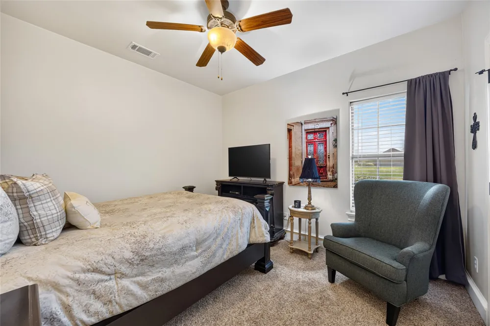 1354 Shadow Lakes Drive Wills Point, TX 75169