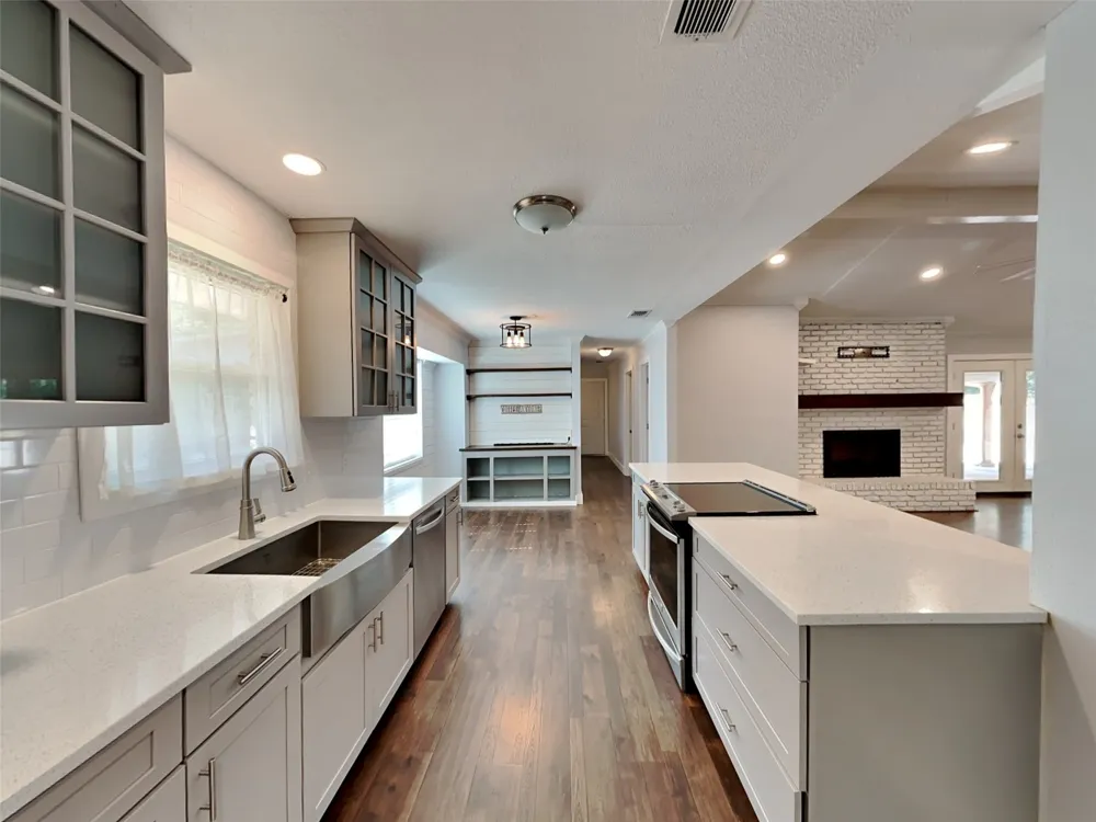 3704 Astoria Drive Arlington, TX 76013