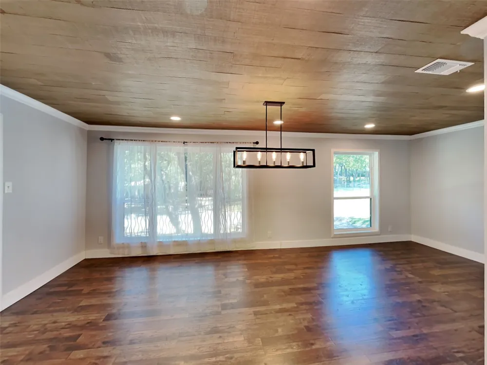 3704 Astoria Drive Arlington, TX 76013