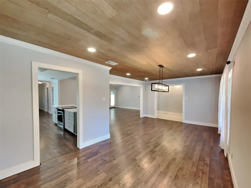 3704 Astoria Drive Arlington, TX 76013